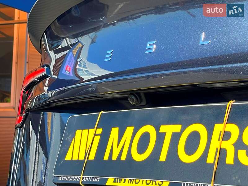 Седан Tesla Model 3 2024 в Киеве фото 31 Седан Tesla Model 3 2024 в Киеве