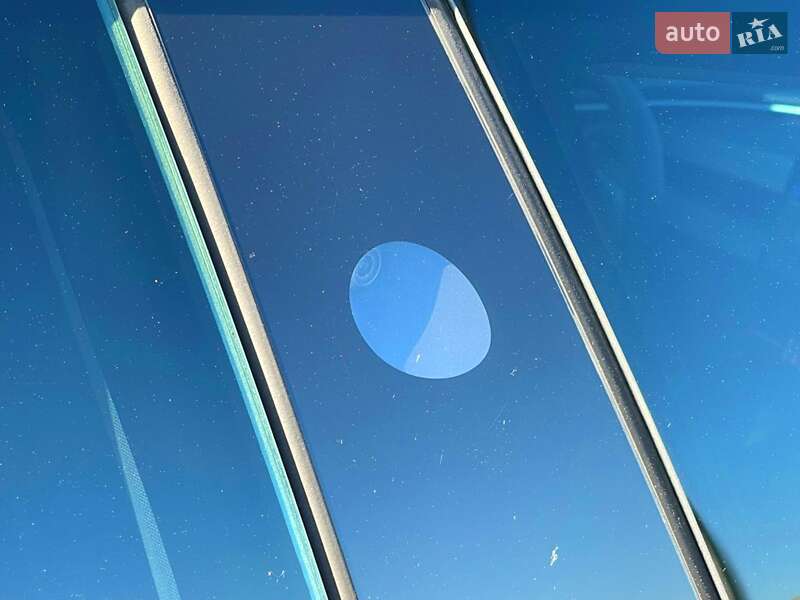 Седан Tesla Model 3 2024 в Киеве фото 38 Седан Tesla Model 3 2024 в Киеве