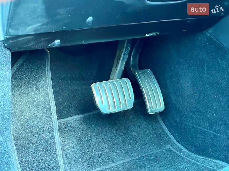 Седан Tesla Model 3 2024 в Киеве фото 42 Седан Tesla Model 3 2024 в Киеве