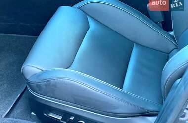 Седан Tesla Model 3 2024 в Киеве