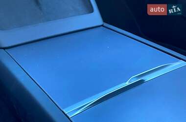 Седан Tesla Model 3 2024 в Киеве