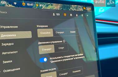 Седан Tesla Model 3 2024 в Киеве