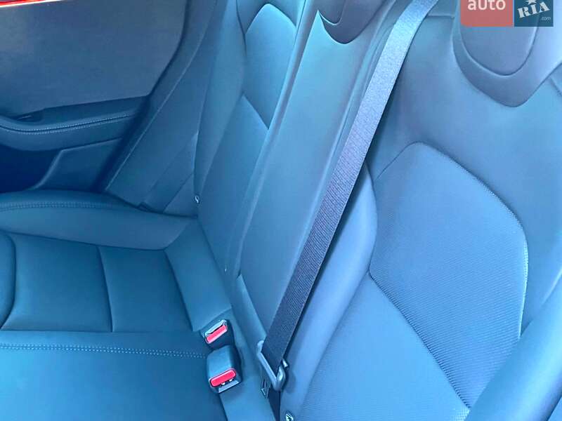 Седан Tesla Model 3 2024 в Киеве фото 66 Седан Tesla Model 3 2024 в Киеве