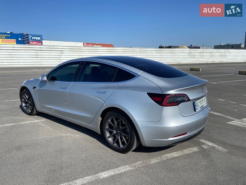 Седан Tesla Model 3 2018 в Львове фото 3 Седан Tesla Model 3 2018 в Львове