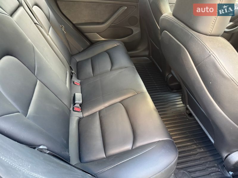 Седан Tesla Model 3 2023 в Киеве фото 24 Седан Tesla Model 3 2023 в Киеве
