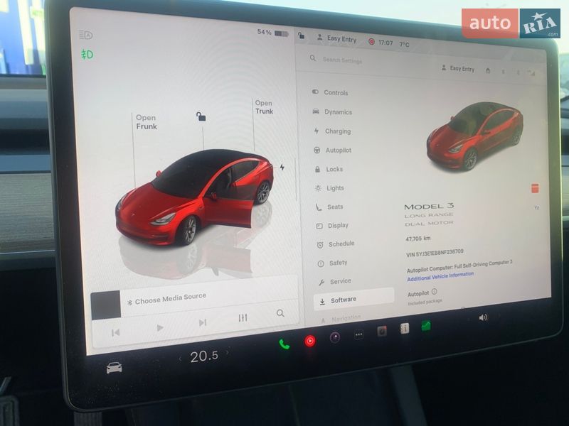 Седан Tesla Model 3 2022 в Виннице