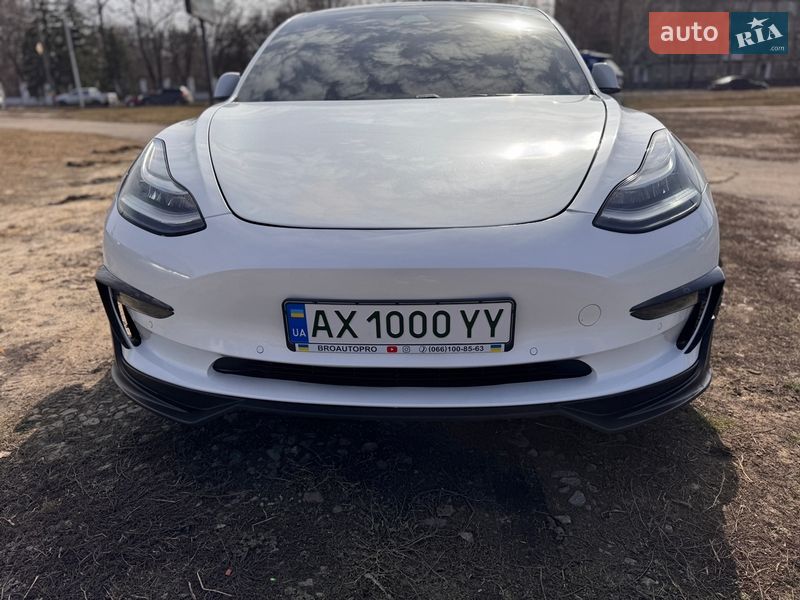 Седан Tesla Model 3 2019 в Харькове фото 3 Седан Tesla Model 3 2019 в Харькове