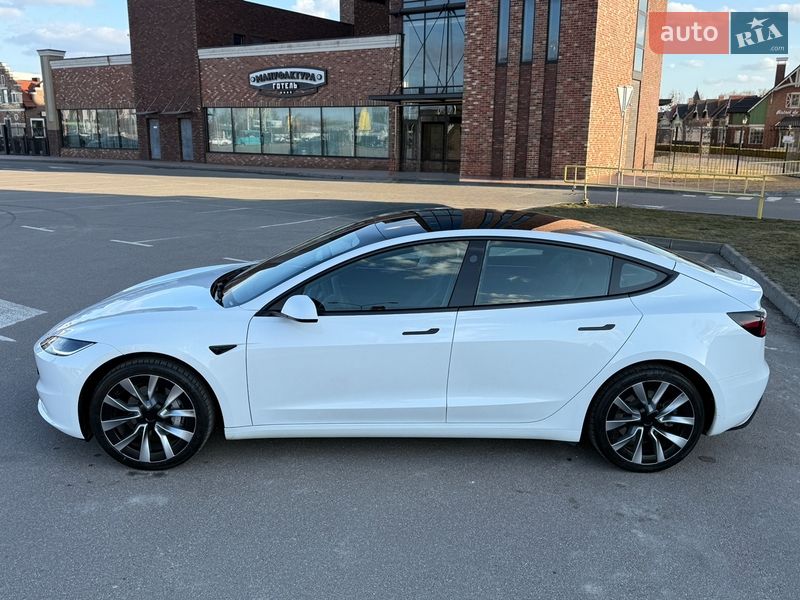 Седан Tesla Model 3 2024 в Києві фото 14 Седан Tesla Model 3 2024 в Києві