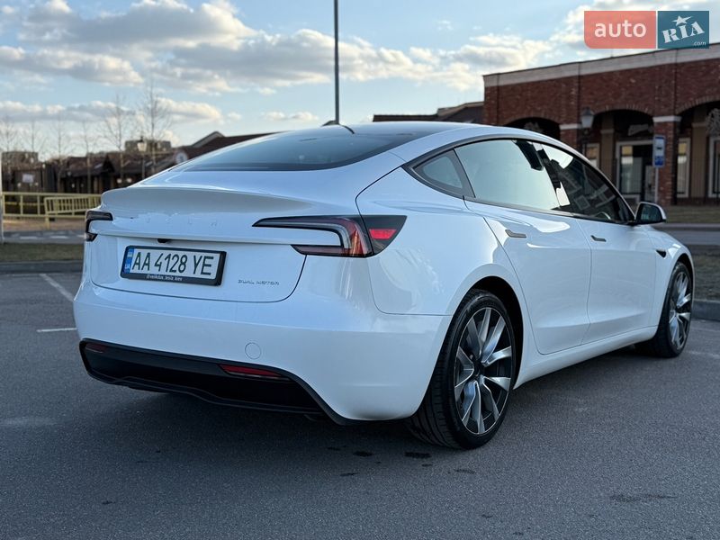 Седан Tesla Model 3 2024 в Києві фото 18 Седан Tesla Model 3 2024 в Києві