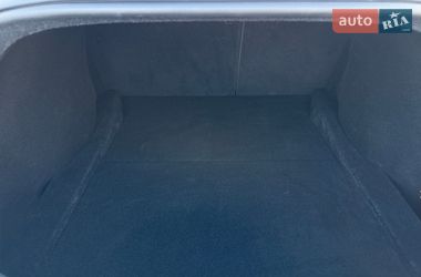 Седан Tesla Model 3 2024 в Киеве