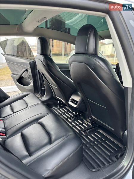 Седан Tesla Model 3 2020 в Жовкве фото 21 Седан Tesla Model 3 2020 в Жовкве