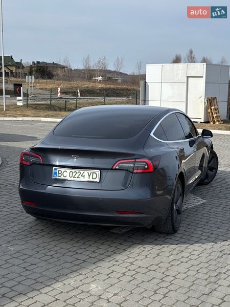 Седан Tesla Model 3 2020 в Жовкве фото 39 Седан Tesla Model 3 2020 в Жовкве