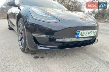 Седан Tesla Model 3 2019 в Днепре
