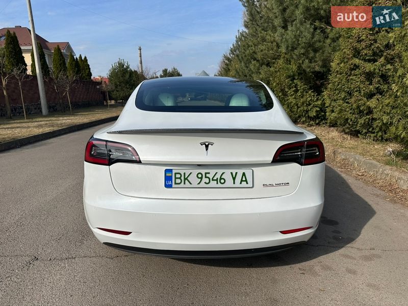 Седан Tesla Model 3 2022 в Ровно фото 5 Седан Tesla Model 3 2022 в Ровно