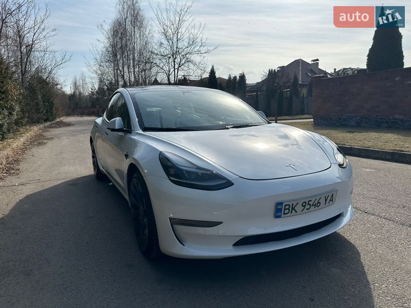Седан Tesla Model 3 2022 в Ровно фото 12 Седан Tesla Model 3 2022 в Ровно