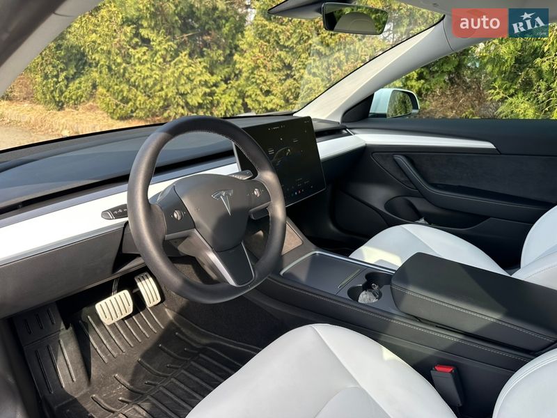 Седан Tesla Model 3 2022 в Ровно фото 15 Седан Tesla Model 3 2022 в Ровно