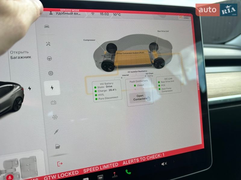 Седан Tesla Model 3 2022 в Виннице