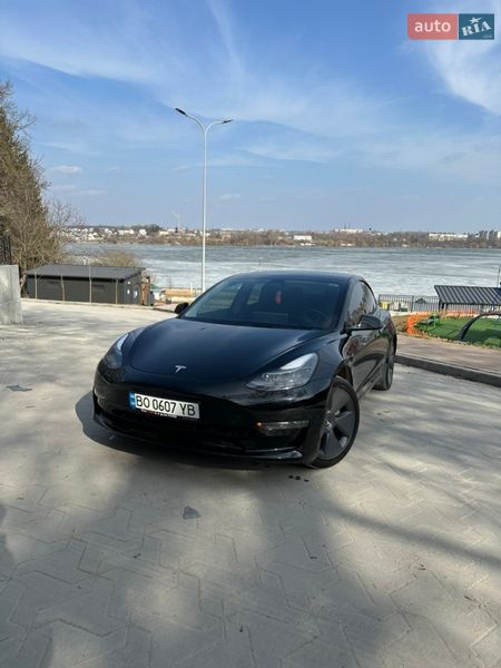 2022 Tesla Model-3, VIN 5YJ3E1EA6NF333916:plate — фото 1 (autoria)