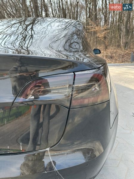 Седан Tesla Model 3 2022 в Тернополі