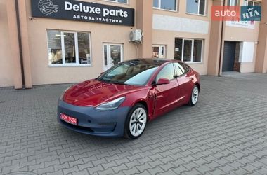 Седан Tesla Model 3 2022 в Луцьку