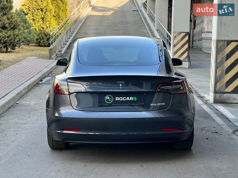 Седан Tesla Model 3 2021 в Киеве фото 14 Седан Tesla Model 3 2021 в Киеве