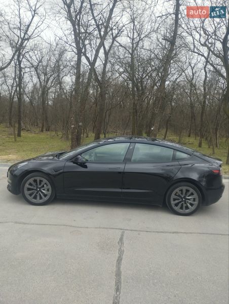Седан Tesla Model 3 2022 в Запоріжжі фото 3 Седан Tesla Model 3 2022 в Запоріжжі
