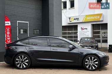 Седан Tesla Model 3 2024 в Киеве