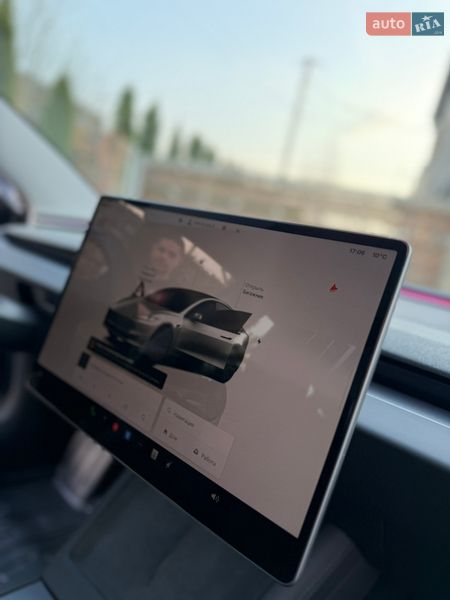 Седан Tesla Model 3 2024 в Стрию фото 33 Седан Tesla Model 3 2024 в Стрию