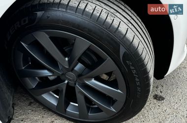Седан Tesla Model 3 2019 в Николаеве