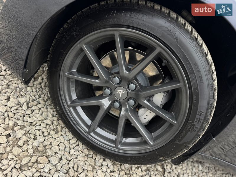 Седан Tesla Model 3 2023 в Умани фото 13 Седан Tesla Model 3 2023 в Умани