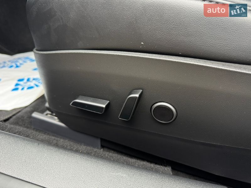 Седан Tesla Model 3 2023 в Умани фото 24 Седан Tesla Model 3 2023 в Умани