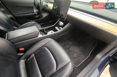 Седан Tesla Model 3 2017 в Одессе