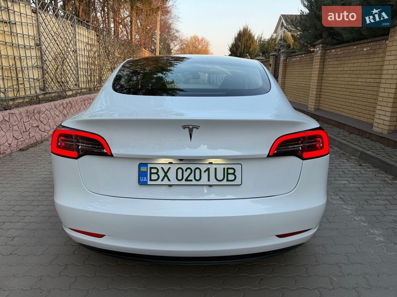 Седан Tesla Model 3 2023 в Хмельницком фото 9 Седан Tesla Model 3 2023 в Хмельницком