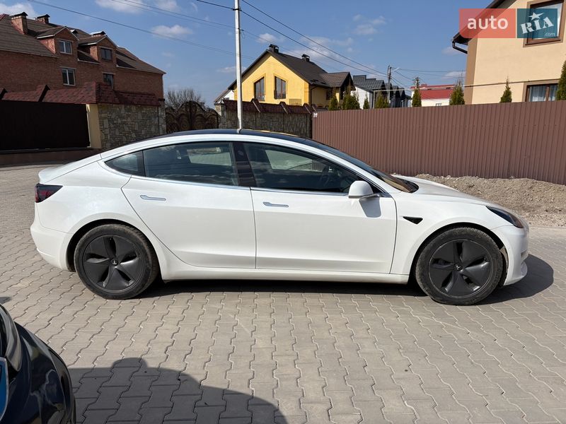 Седан Tesla Model 3 2020 в Хмельницькому фото 5 Седан Tesla Model 3 2020 в Хмельницькому