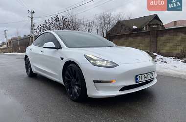 Седан Tesla Model 3 2022 в Киеве