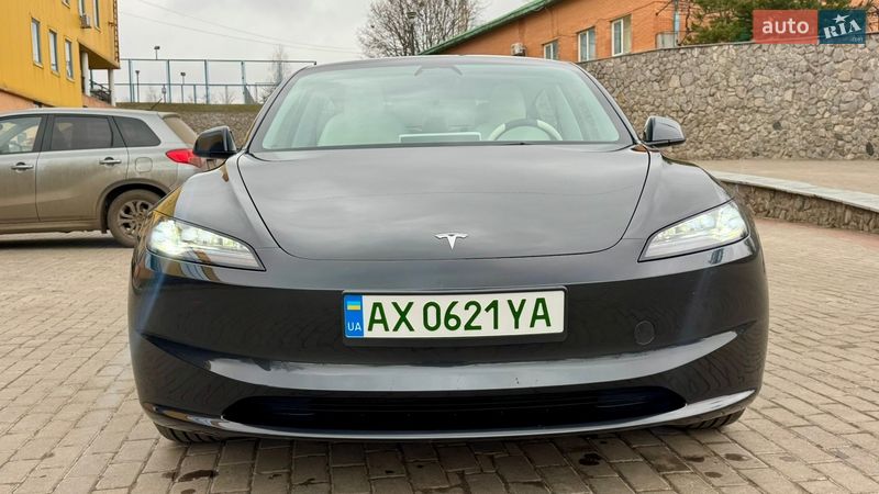 Tesla Model 3 2025 Tesla Model 3 2025