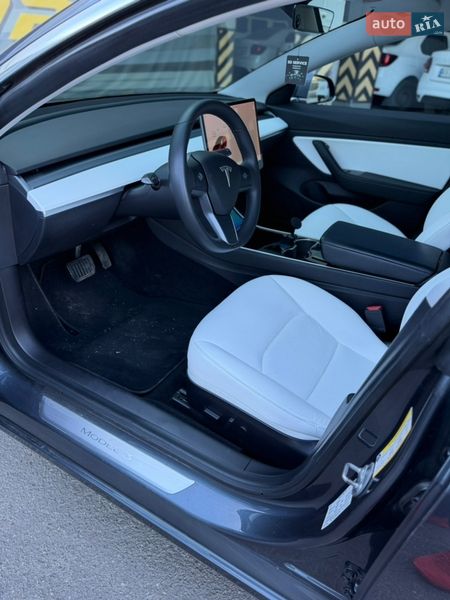 Седан Tesla Model 3 2019 в Киеве фото 52 Седан Tesla Model 3 2019 в Киеве