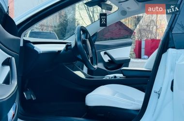Седан Tesla Model 3 2018 в Харькове