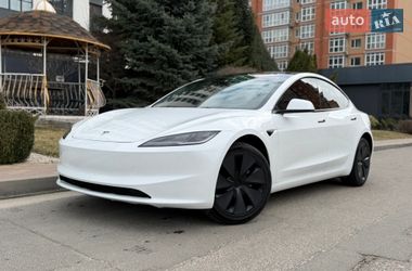 Седан Tesla Model 3 2025 в Дніпрі