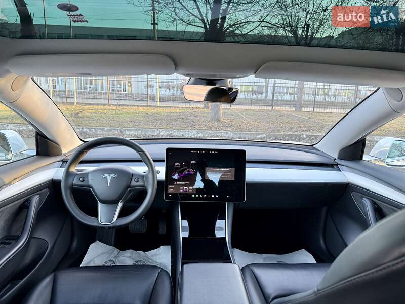 Седан Tesla Model 3 2019 в Києві фото 21 Седан Tesla Model 3 2019 в Києві