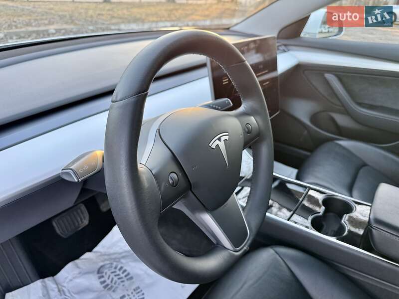 Седан Tesla Model 3 2019 в Києві фото 27 Седан Tesla Model 3 2019 в Києві