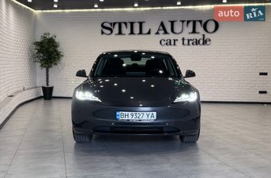 Седан Tesla Model 3 2025 в Одессе