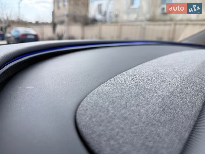 Седан Tesla Model 3 2025 в Одессе