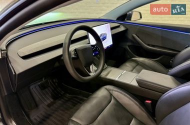 Седан Tesla Model 3 2025 в Одессе