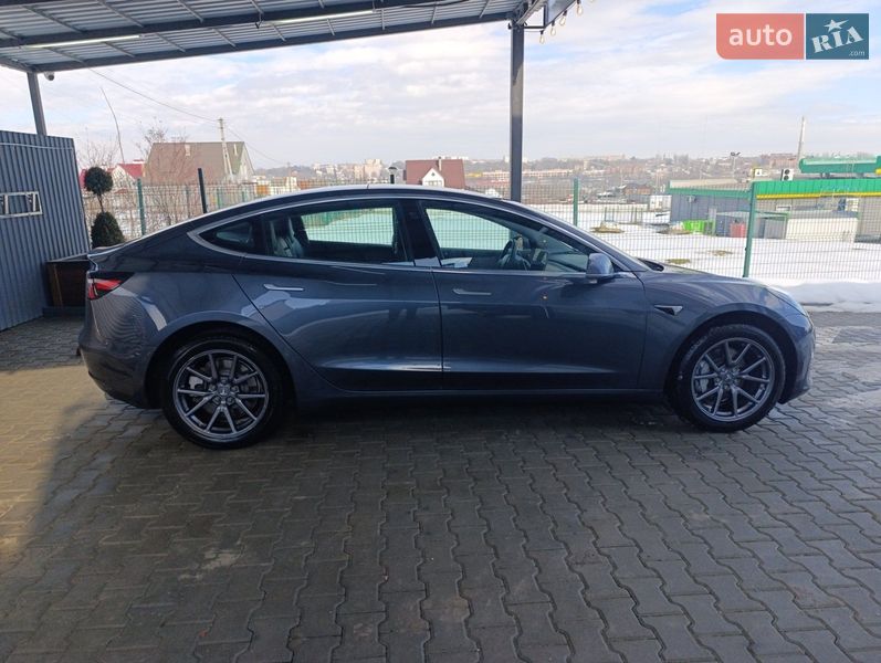 Седан Tesla Model 3 2020 в Кам'янець-Подільському фото 4 Седан Tesla Model 3 2020 в Кам'янець-Подільському