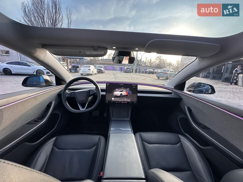 Седан Tesla Model 3 2024 в Запорожье