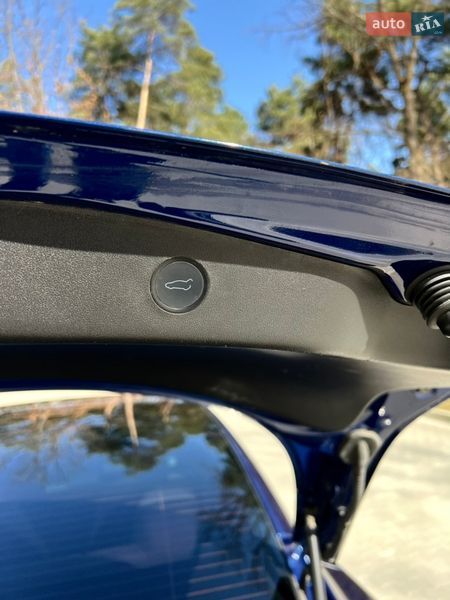 Седан Tesla Model 3 2021 в Львове фото 34 Седан Tesla Model 3 2021 в Львове