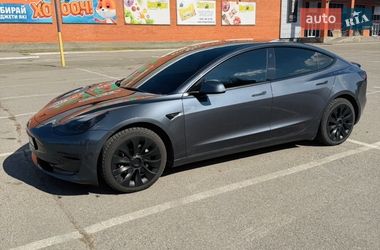 Седан Tesla Model 3 2022 в Броварах