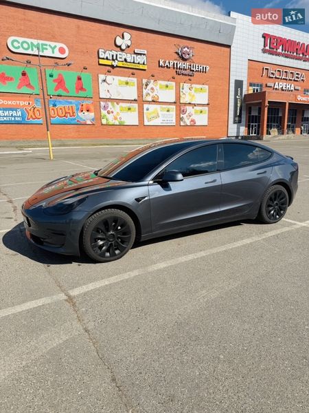 Седан Tesla Model 3 2022 в Броварах фото 5 Седан Tesla Model 3 2022 в Броварах