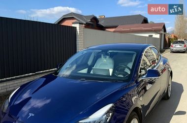 Седан Tesla Model 3 2018 в Киеве
